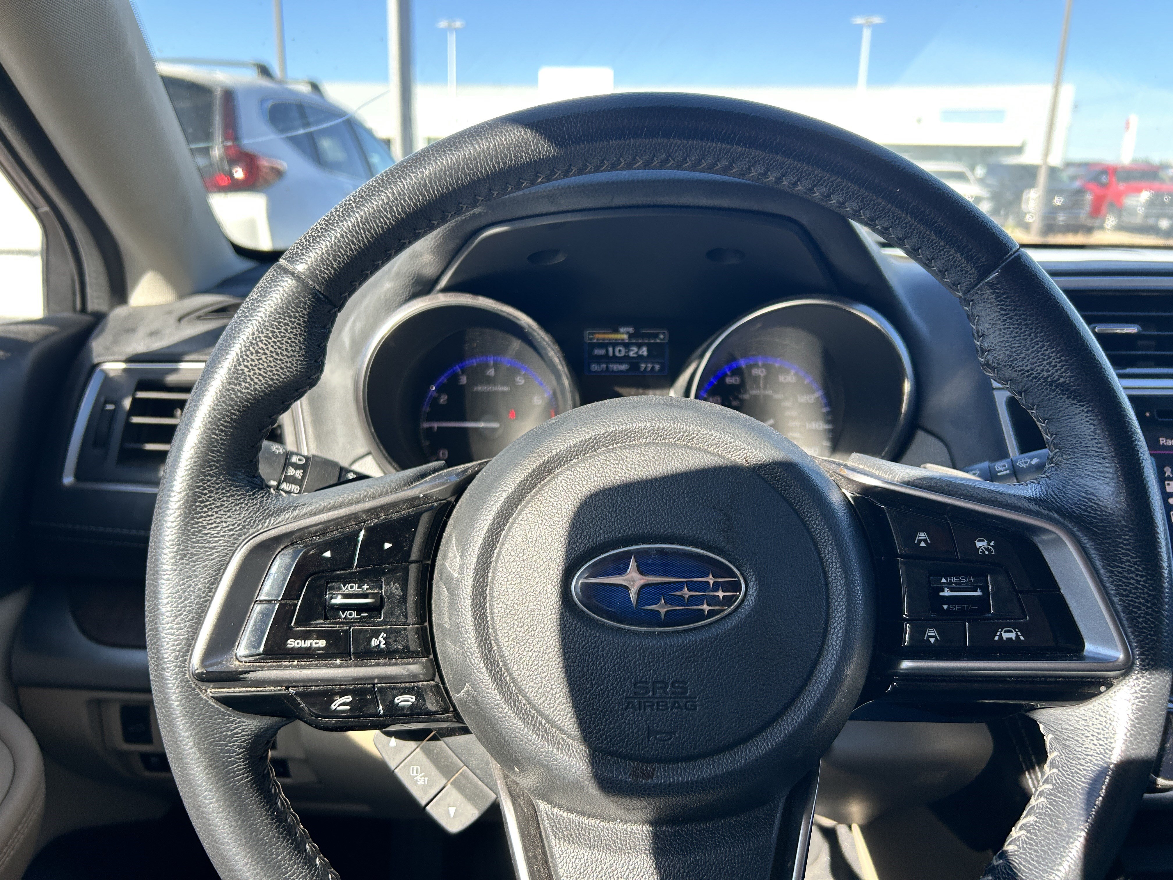 Used 2019 Subaru Outback 3.6R Limited AWD/4WD image 17