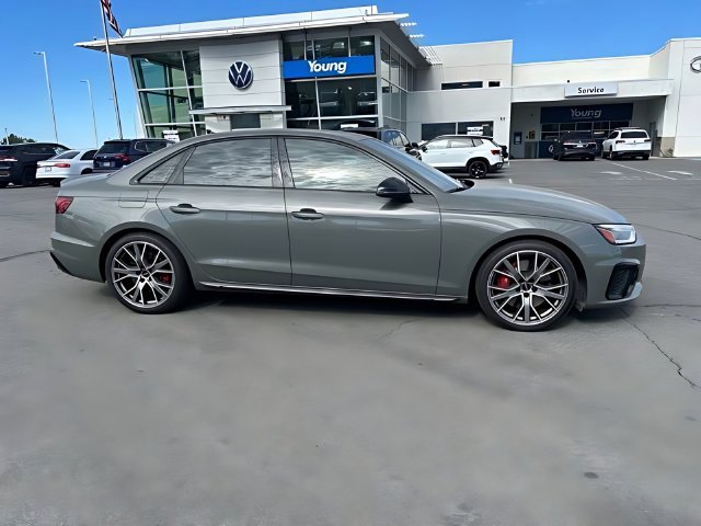 Used 2023 Audi S4 Premium Plus w/ Premium Plus Package AWD/4WD image 2