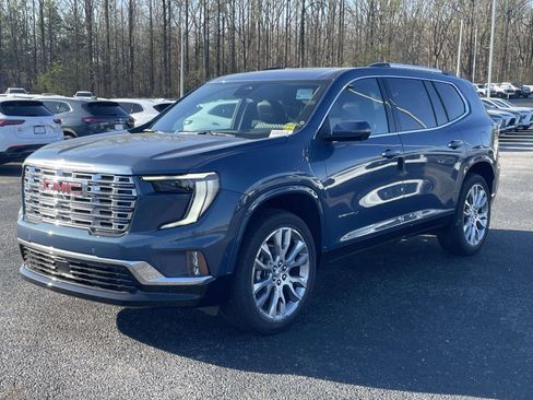 New 2026 GMC Acadia Denali w/ Super Cruise Package FWD image 3