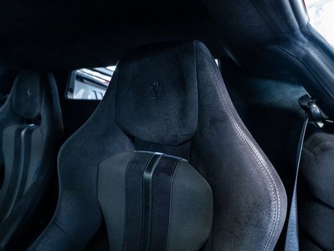 Used 2020 Ferrari 488 Pista Coupe image 45