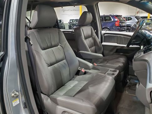 Used 2010 Honda Odyssey EX-L image 13