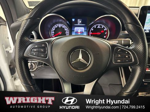 Used 2017 Mercedes-Benz GLC 300 4MATIC image 20