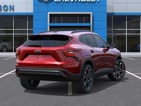 New 2026 Chevrolet Trax RS w/ Sunroof Package FWD image 30