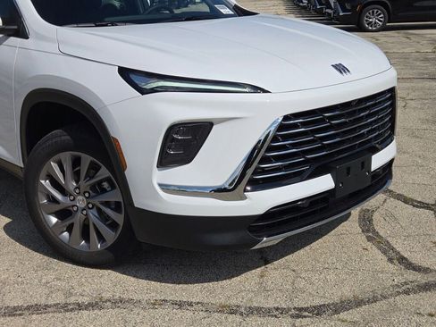 New 2026 Buick Enclave Preferred image 2