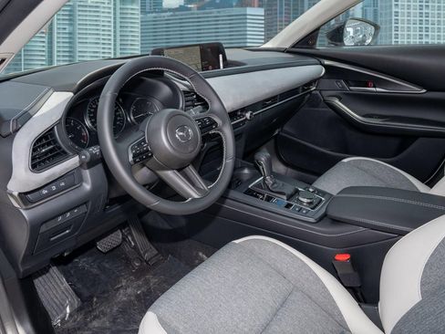 New 2026 MAZDA CX-30 Aire Edition image 5