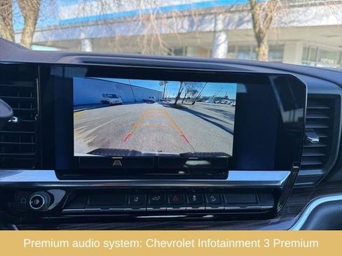 Used 2025 Chevrolet Silverado 2500 LT image 18