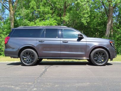 Used 2025 Ford Expedition Max Platinum w/ Stealth Appearance Package