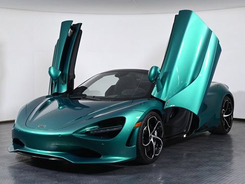 New 2027 McLaren 750S Spider RWD image 25