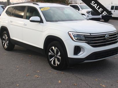Used 2024 Volkswagen Atlas SE