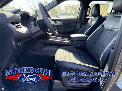 New 2026 Ford Explorer ST-Line w/ ST-Line Street Pack RWD image 9