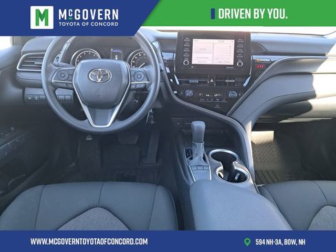 Used 2023 Toyota Camry LE image 14