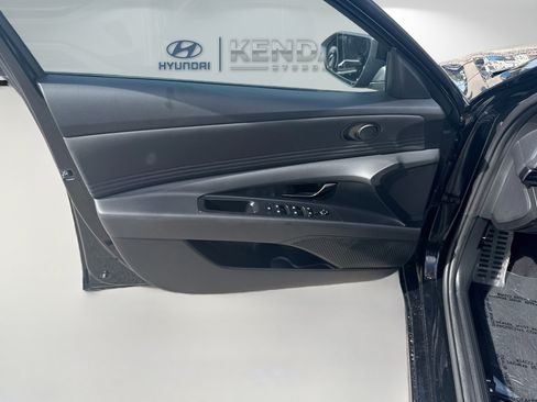 Used 2026 Hyundai Elantra SEL Sport Premium FWD image 17