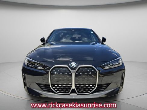 Used 2023 BMW i4 eDrive40 w/ Premium Package RWD image 5