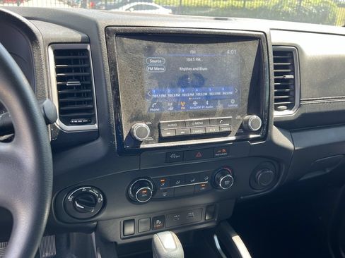 Used 2023 Nissan Frontier SV w/ Technology Package AWD/4WD image 8
