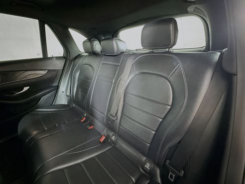 Certified 2018 Mercedes-Benz GLC 300 4MATIC image 25