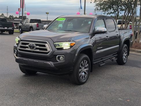 Used 2023 Toyota Tacoma Limited image 7