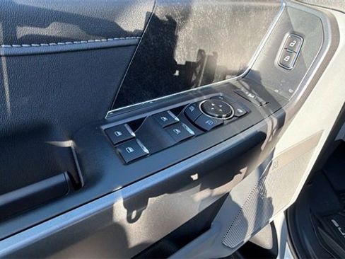 New 2026 Ford F250 XLT w/ XLT Premium Package image 22