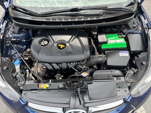 Used 2013 Hyundai Elantra GLS image 28