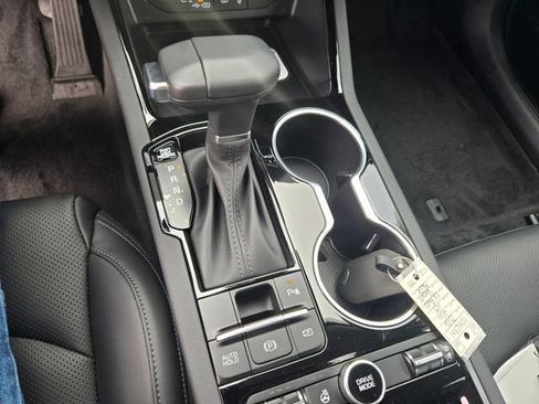 New 2026 Kia K5 EX image 11