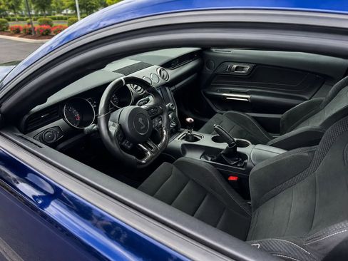 Used 2018 Ford Mustang Shelby GT350 w/ Electronics Package RWD image 19