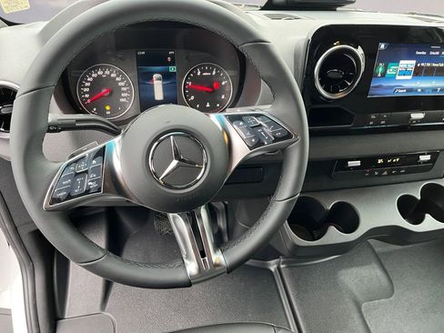 New 2026 Mercedes-Benz Sprinter 2500 image 8
