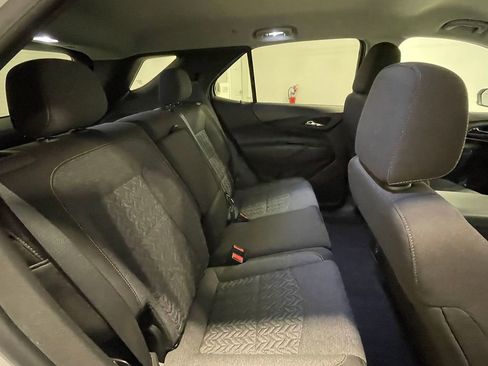 Used 2023 Chevrolet Equinox LT image 24