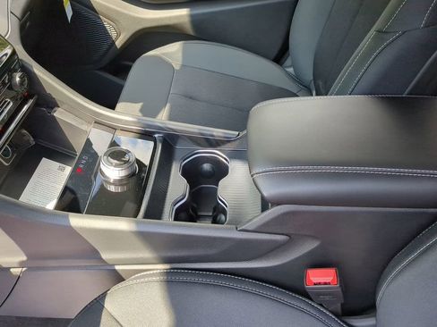 New 2025 Jeep Grand Cherokee L Laredo w/ Luxury Tech Group I image 21