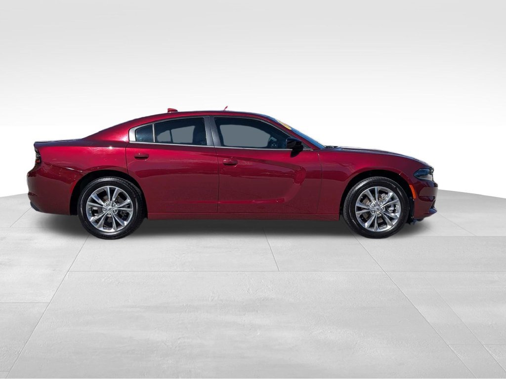 Used 2023 Dodge Charger SXT AWD/4WD image 3