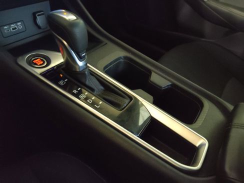 Used 2021 Nissan Sentra SV FWD image 26