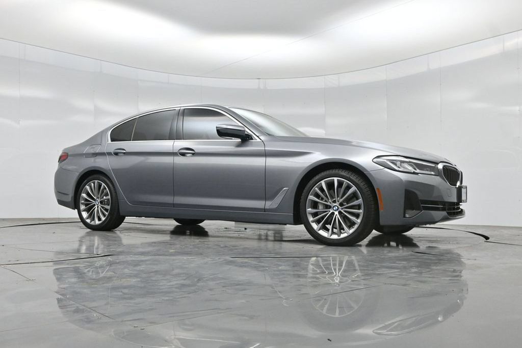 Used 2023 BMW 540i w/ Convenience Package RWD image 54