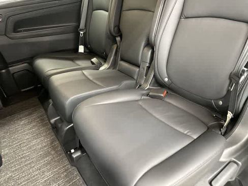 Certified 2025 Honda Odyssey EX-L image 11