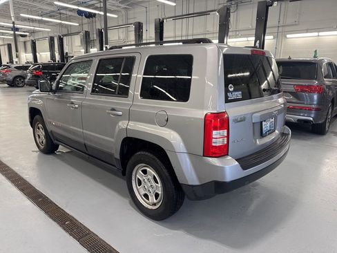Used 2015 Jeep Patriot Sport w/ Power Value Group AWD/4WD image 7