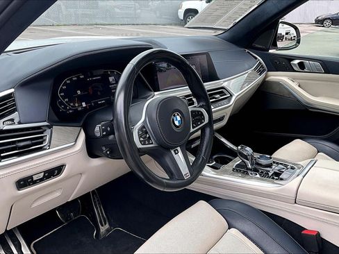 Used 2021 BMW X7 M50i AWD/4WD image 14