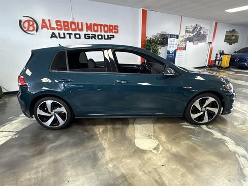 Used 2018 Volkswagen GTI S FWD image 8