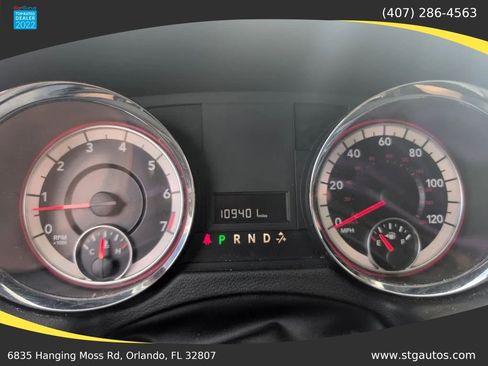Used 2020 Dodge Grand Caravan SXT FWD image 34