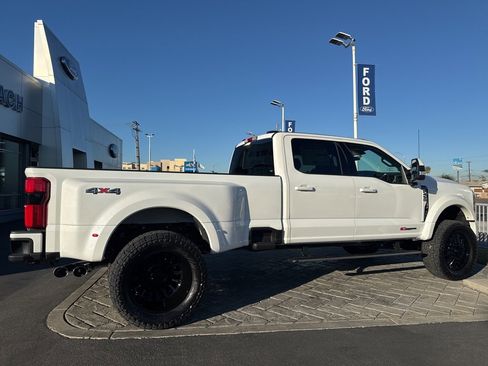 Used 2026 Ford F450 Platinum image 3
