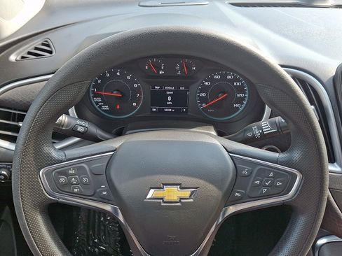 Used 2024 Chevrolet Malibu LT FWD image 19