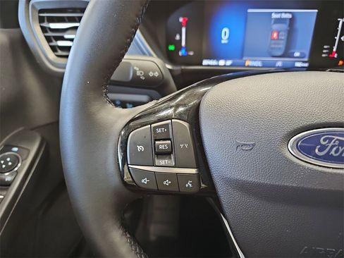 Used 2024 Ford Escape Active w/ Cold Weather Package image 17