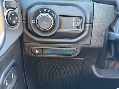 Used 2024 Jeep Wrangler Unlimited Rubicon 4xe AWD/4WD image 25