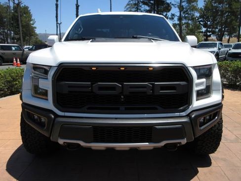Used 2019 Ford F150 Raptor w/ Equipment Group 802A Luxury AWD/4WD image 7