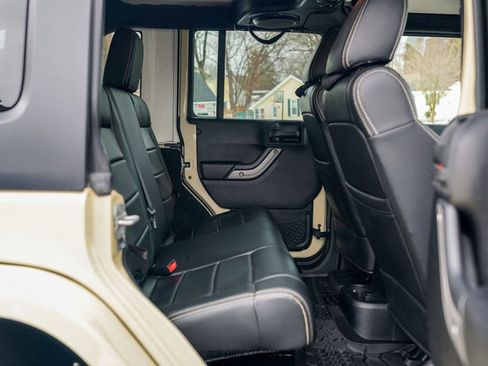 Used 2011 Jeep Wrangler Unlimited Sport image 28