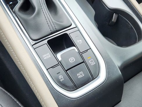 Used 2020 Hyundai Santa Fe Limited FWD image 15
