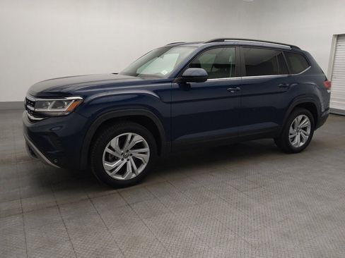 Used 2021 Volkswagen Atlas SE image 2