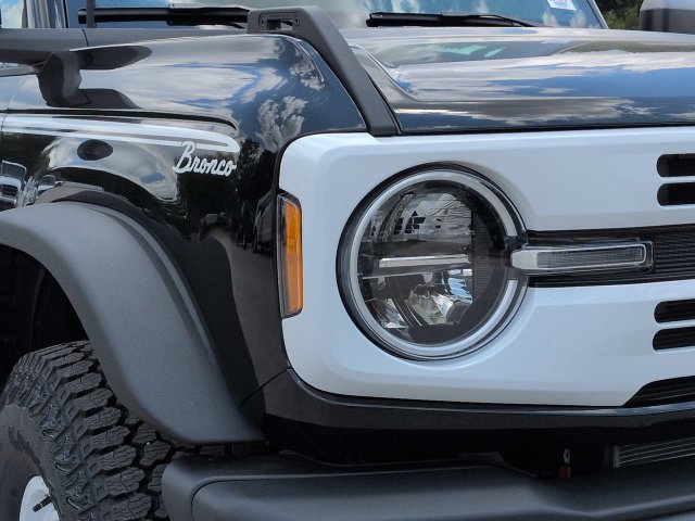 New 2026 Ford Bronco Heritage Edition AWD/4WD image 9