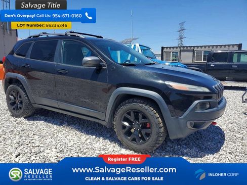 Used 2016 Jeep Cherokee Trailhawk w/ Leather Interior Group AWD/4WD image 5