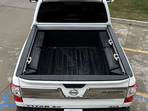 Used 2016 Nissan Titan Platinum Reserve image 13