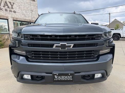 Used 2020 Chevrolet Silverado 1500 RST w/ Texas Edition AWD/4WD image 3