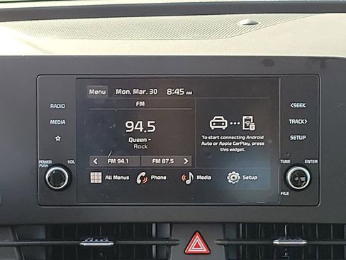 Used 2025 Kia Sportage LX FWD image 17