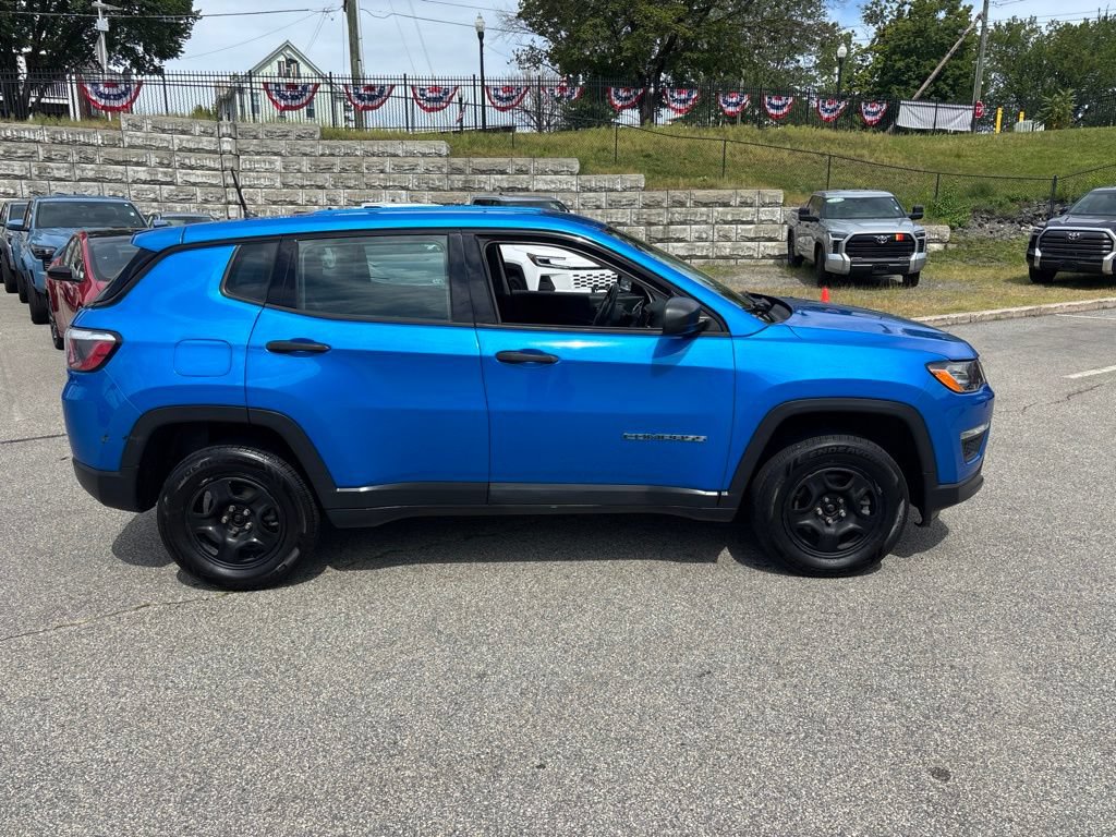 Used 2018 Jeep Compass Sport w/ Cold Weather Group AWD/4WD image 7