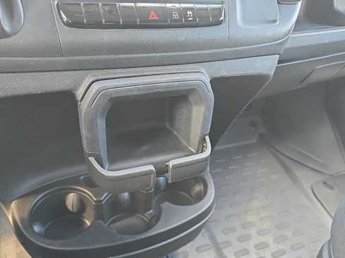 Used 2023 RAM ProMaster 2500 w/ Convenience Group FWD image 20